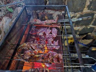 DegustaÃ§Ã£o em Laranjeiras do Sul destaca carnes nobres e vinhos regionais